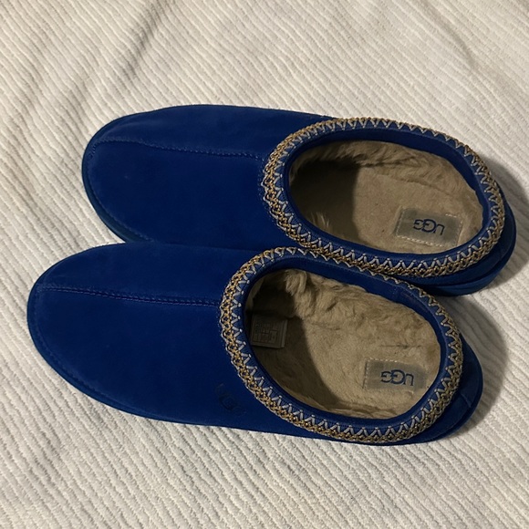 UGG Blue Suede Slippers - Picture 4 of 4